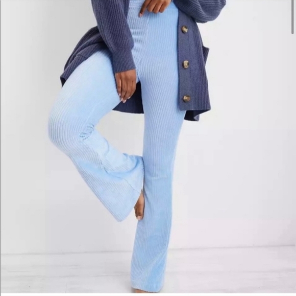 NWT! Aerie, Groove-On Velour High Waisted Flare Pants, Light Blue, Size Small - Picture 4 of 9